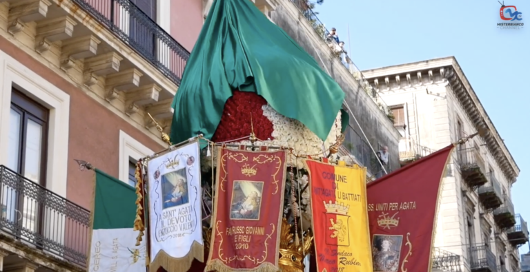 CATANIA – SANT’AGATA 2019: la creazione dei mazzetti per candelore