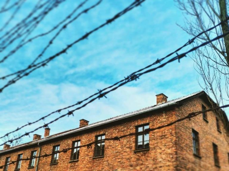 GIORNO DELLA MEMORIA: CHE COS’E’ E COSA E’ SUCCESSO IL 27 GENNAIO 1945