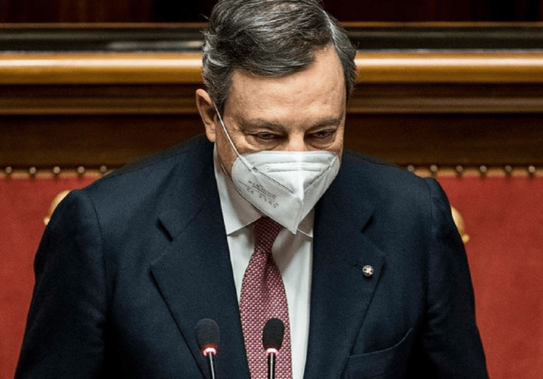 Draghi in Parlamento: “Alcune Regioni trascurano i loro anziani. Speriamo di riaprire le scuole dopo Pasqua”