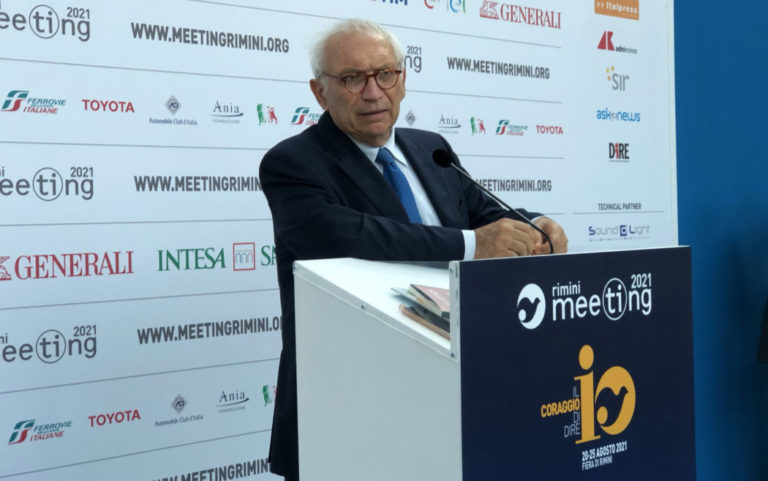 Il Ministro Bianchi al Meeting di Comunione e Liberazione: «Siamo pronti a ripartire in presenza»