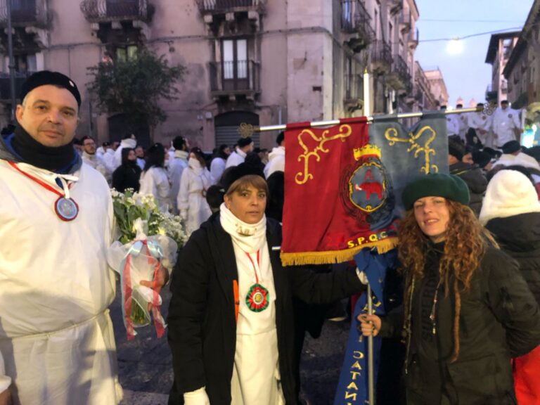 Sant’Agata, omaggio floreale del I Municipio. Bassini: “per esprimere la devozione”