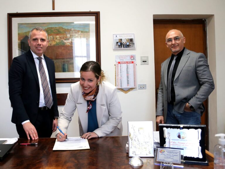 Protocollo d’intesa Asec-assessore al Personale. La Magna:”semplice,veloce e accessibile a tutti”