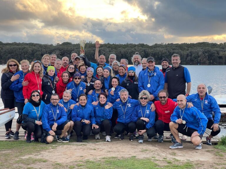 Campionati Italiani di fondo a Sabaudia:13 medaglie per il Circolo Canoa Catania