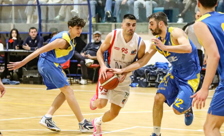 Pallacanestro, l’Alfa passa anche a Palermo:88-106