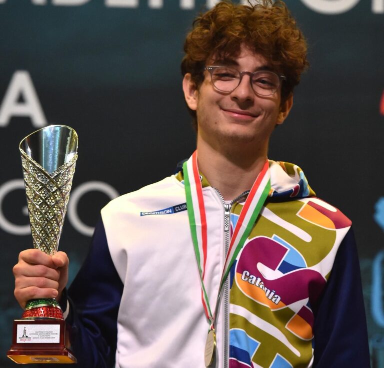 Scherma, continua a vincere il Cus Catania a Genova: bronzo per Francesco Lodato