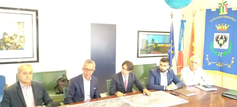 Misterbianco “sempre più collegata”. Corsaro:”Più di 20 fermate”