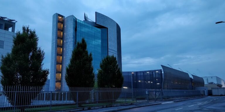 Vertenza Pfizer 3 interessati al plesso. Trantino: “Tutelare 330 lavoratori”