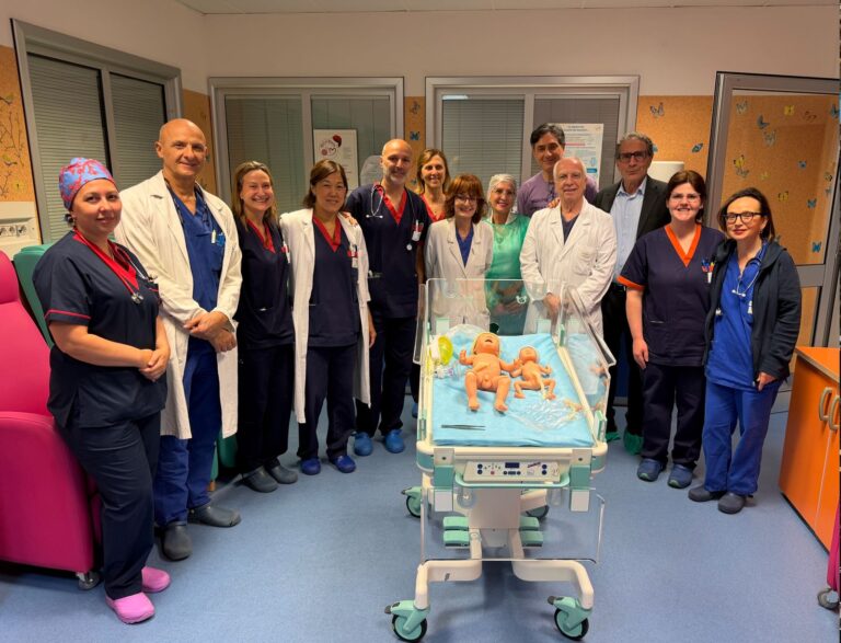 Donazione di manichini didattici da Abc Odv: al Garibaldi Nesima
