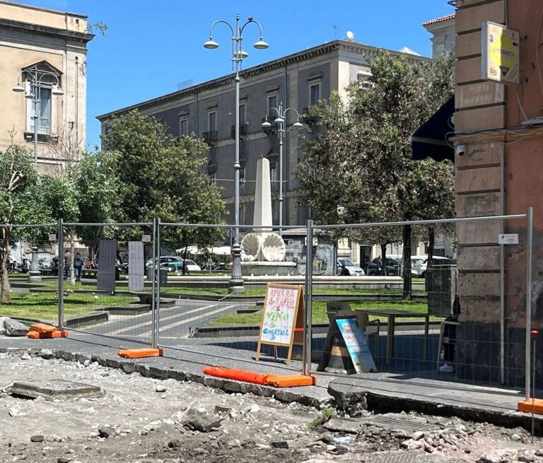 Rigenerazioni Civita: sosta per i residenti nel porto e corsie agevolate per i bus