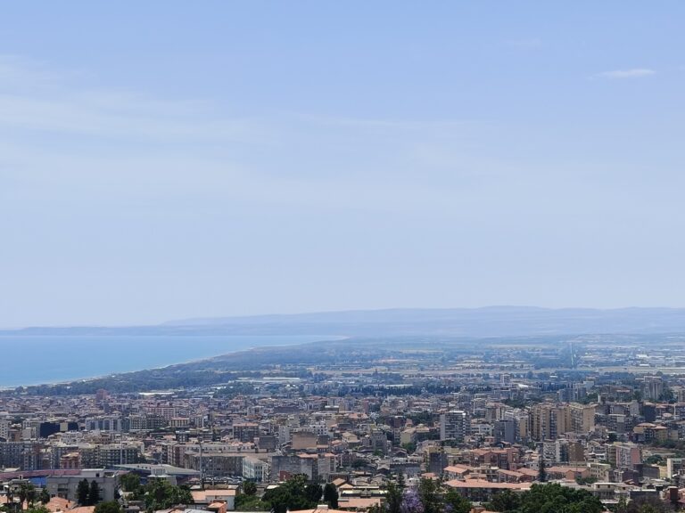Vicenda caldo, le misure catanesi per il 20 luglio