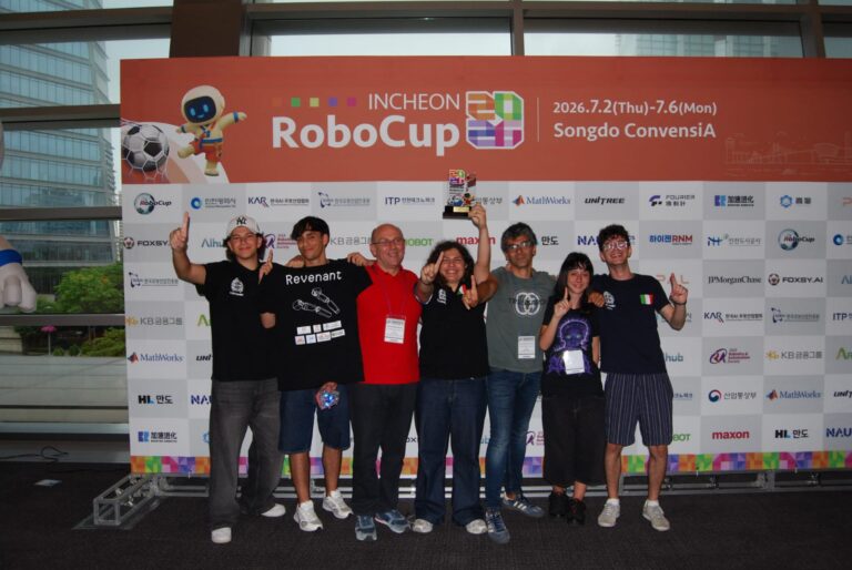 Boggio Lera Campione del Mondo: team Revenant in robotica