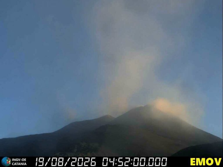 L’Etna “rilancia”: la situazione del 19 agosto