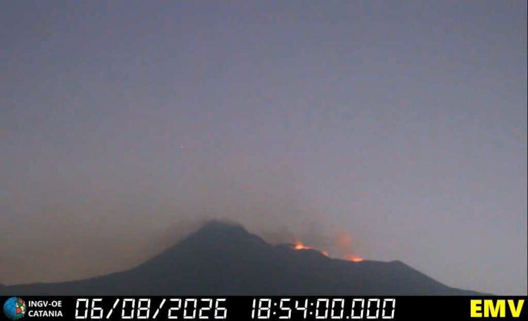 L’Etna prosegue anche in serata: la situazione delle ultime ore