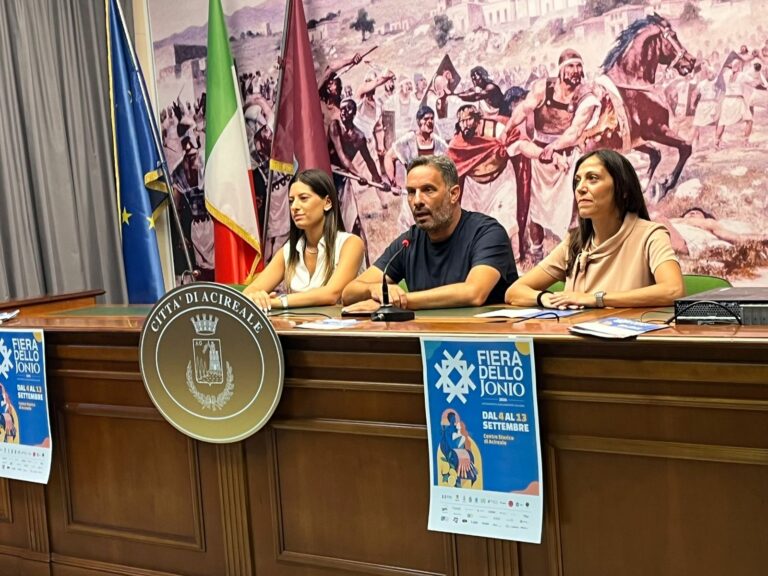 Fiera dello Jonio 2026: dal 4 al 13 settembre artigianato,  arte e spettacoli nel centro storico di Acireale